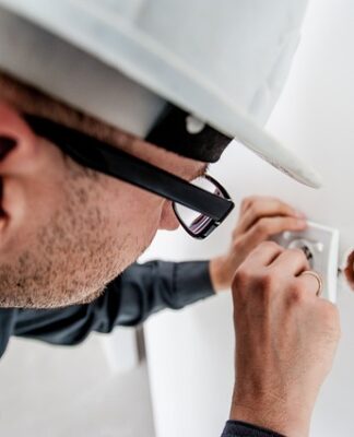 Czym się kierować przy wyborze kasku rowerowego?